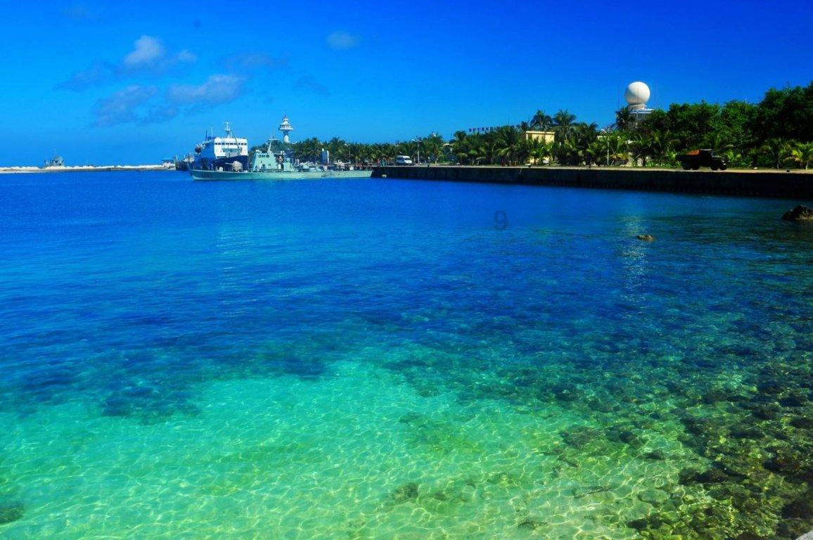 海岛冲浪